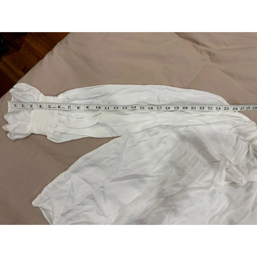 Alice + Olivia Womens XL Blouse White Long Sleeve Smocked Classic Victorian - Picture 9 of 9